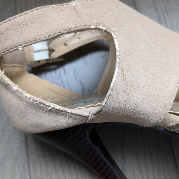 Rampage 4" Snakeskin Tan Cream Suede Open-Toe Heels, Size 7.5 - Picture 5 of 9